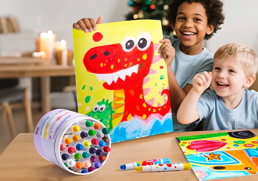 Kids enjoying creative drawing with Jarmelo materials